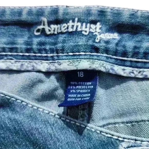 Amethyst jeans womens 18 stretch distressed cropped low rise - Picture 2 of 3